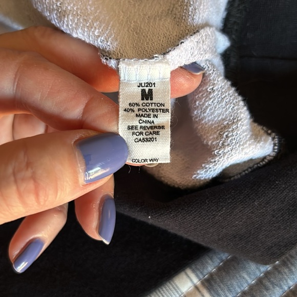 💞Reflex* black, gray, and white tie-dyed Hoodie size M - Picture 6 of 7